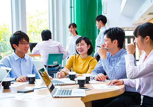 合宿へ行く移動時間も盛り上がろう！